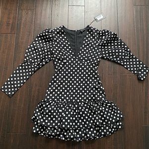 Black / White Polka Dot date night dress ❤️